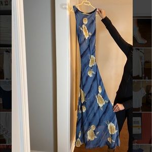 Long blue cutoff dress